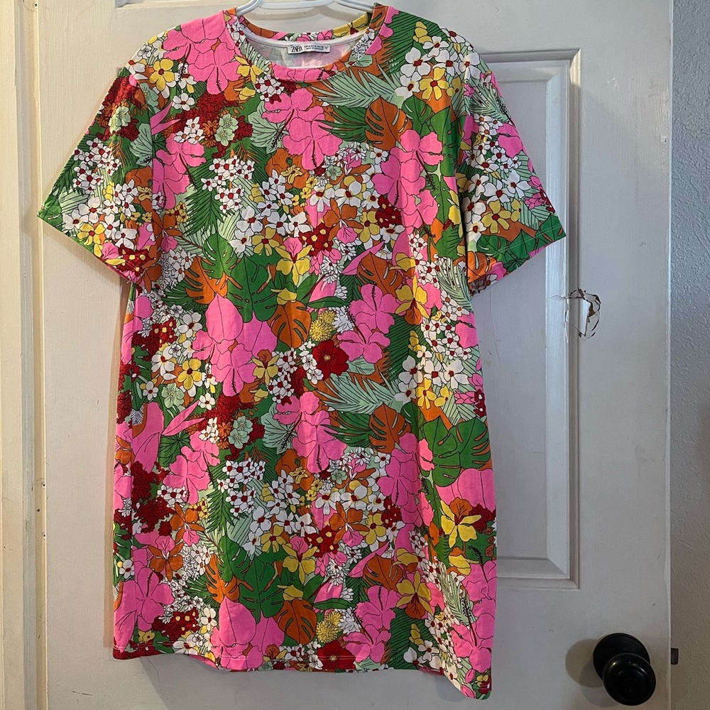 Zara Floral Multicolor Dress - Picture 1 of 2